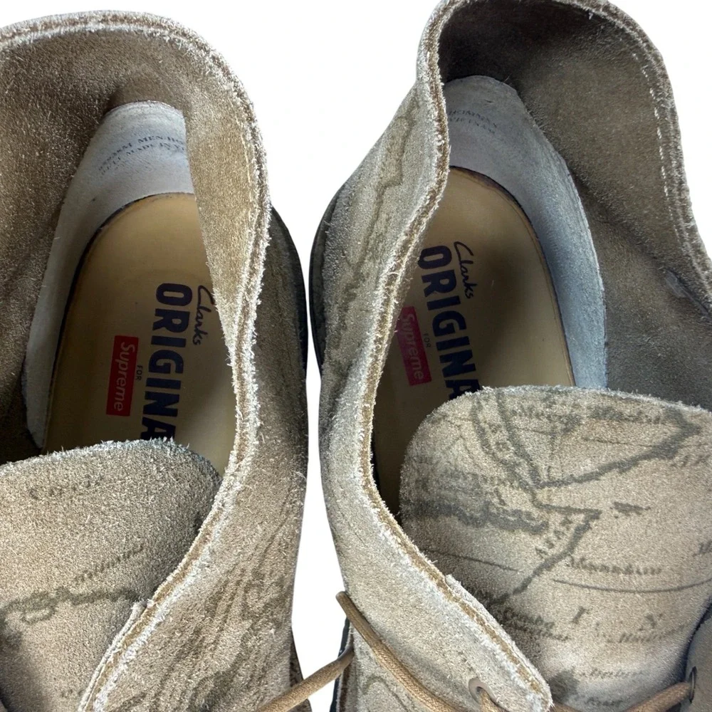Supreme x Clarks Desert Chukka Boot Men Size 10.5 Tan Suede Map Print Crepe Sole